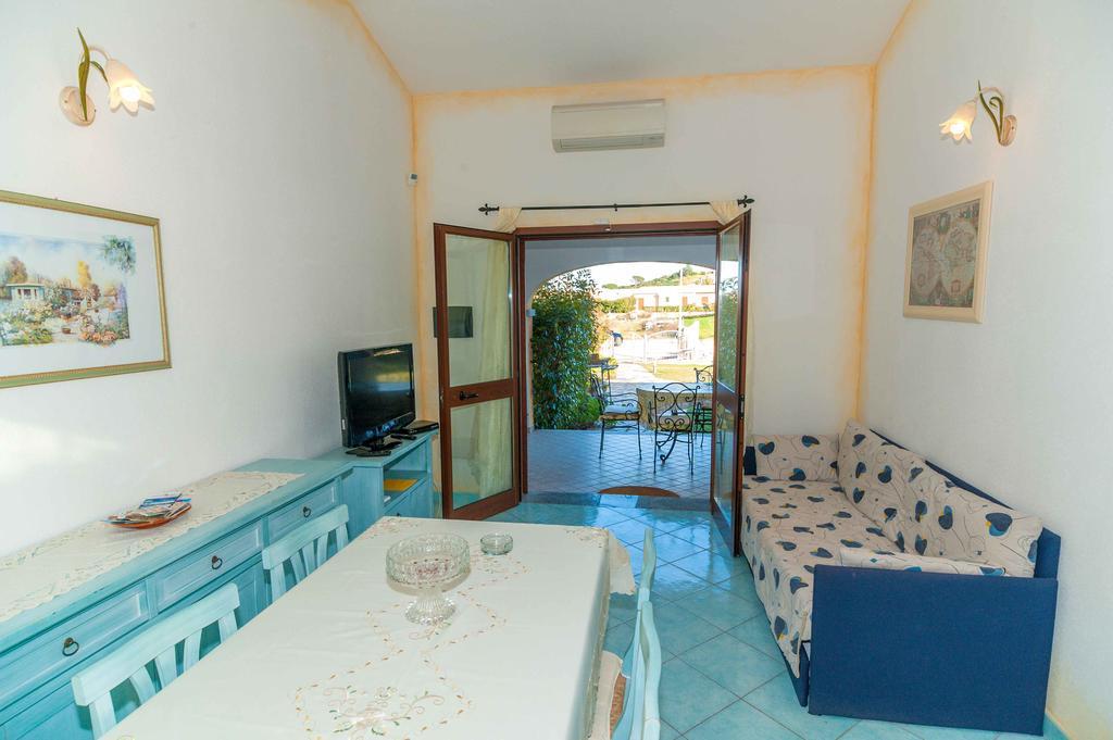 Ferienwohnung I Villini Di Baia Sant'Anna Budoni Exterior foto